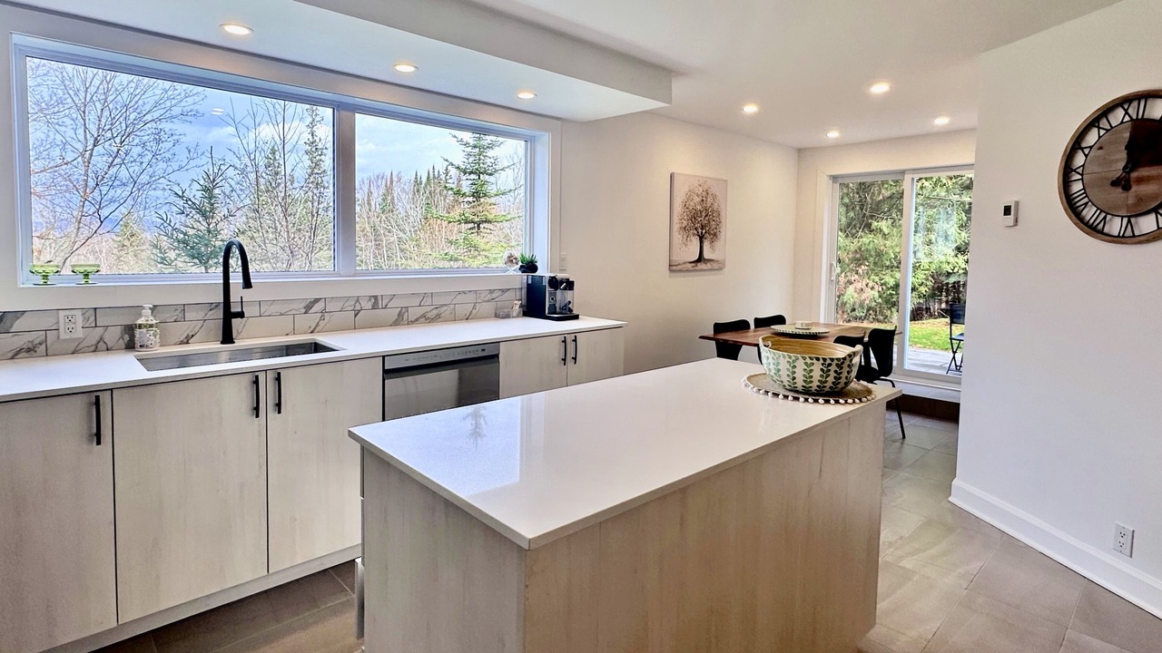Photo of Kitchen in Saint-Faustin-Lac-Carre