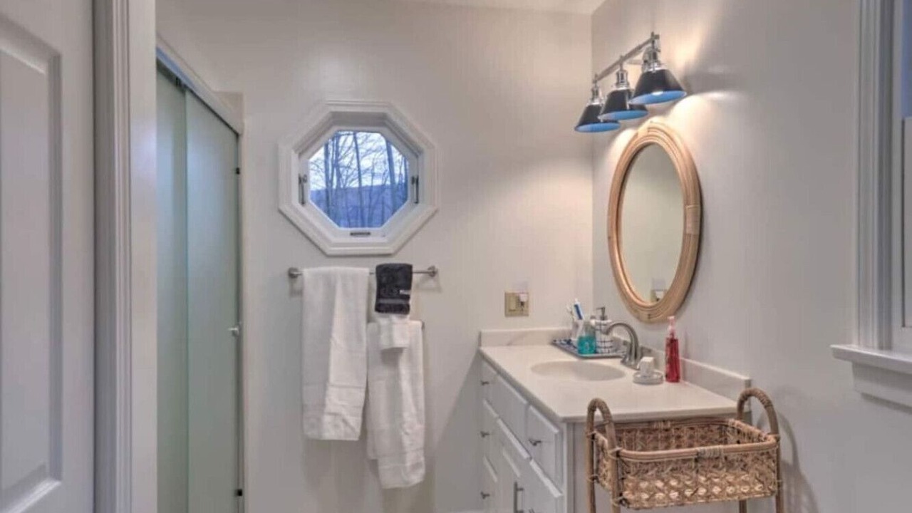 Photo of Bathroom in Naples