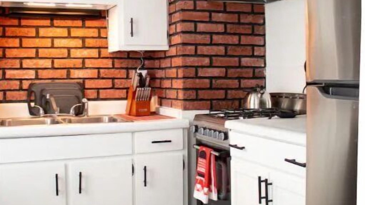 Photo of Kitchen in Warren