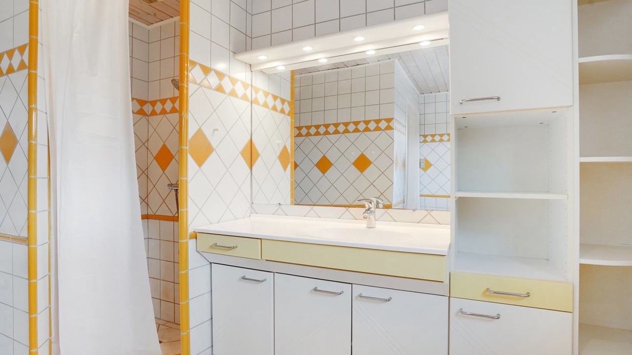 Photo of Bathroom in Hojer