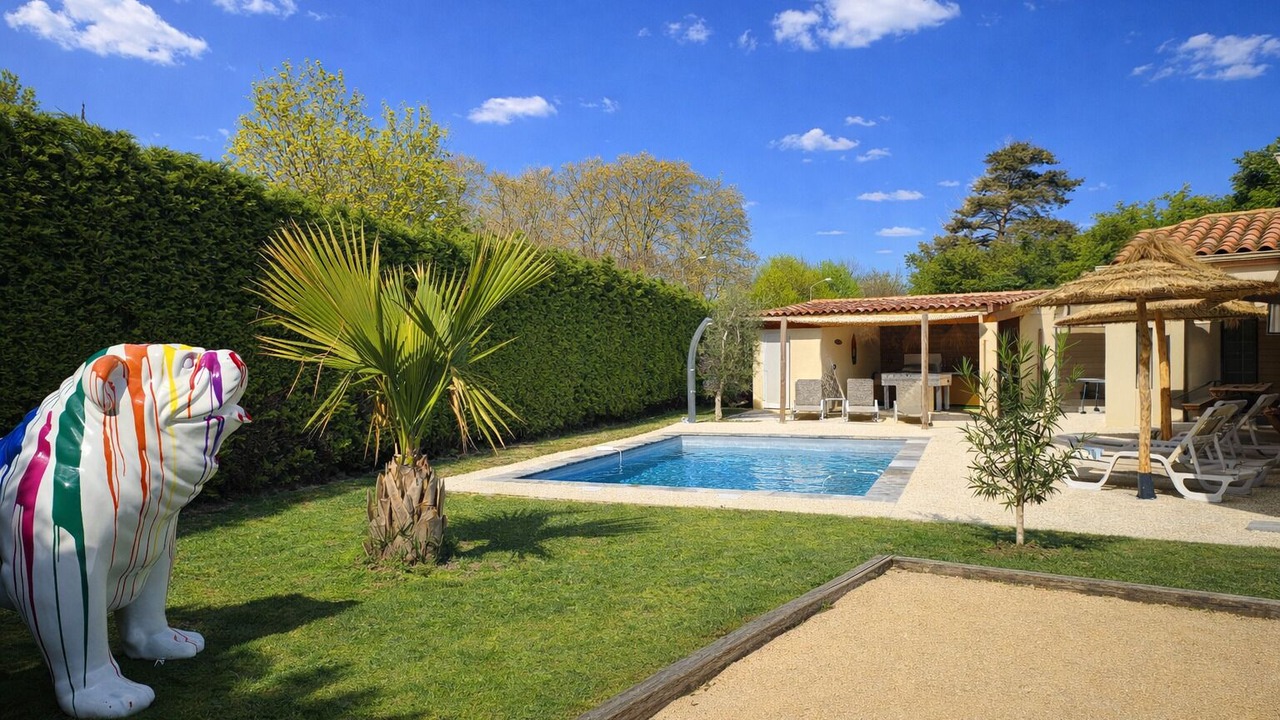 Photo of Outdoor in Bon-Encontre