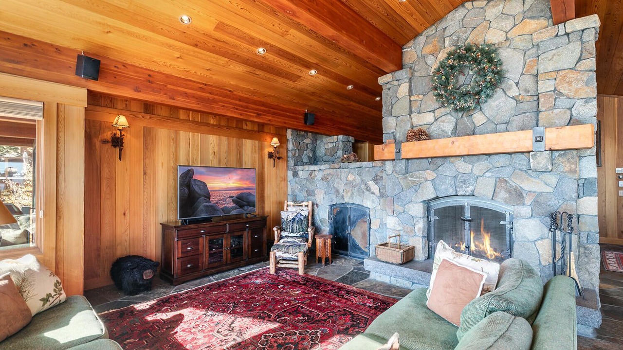 Photo of Livingroom in Lake Forest