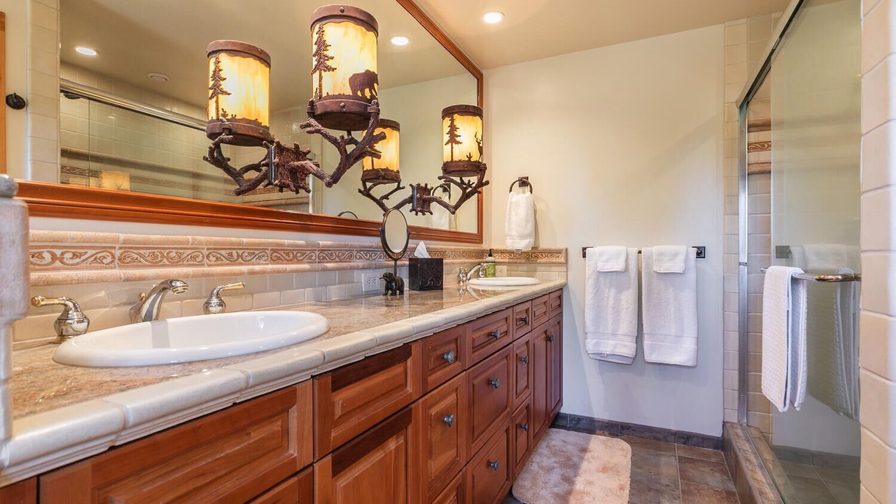 Photo of Bathroom in Lake Forest