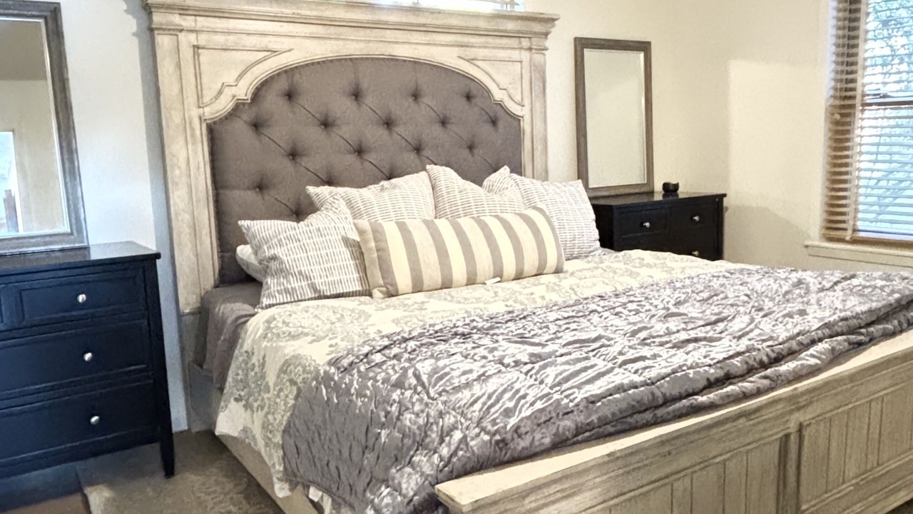 Photo of Bedroom in South Toledo Bend