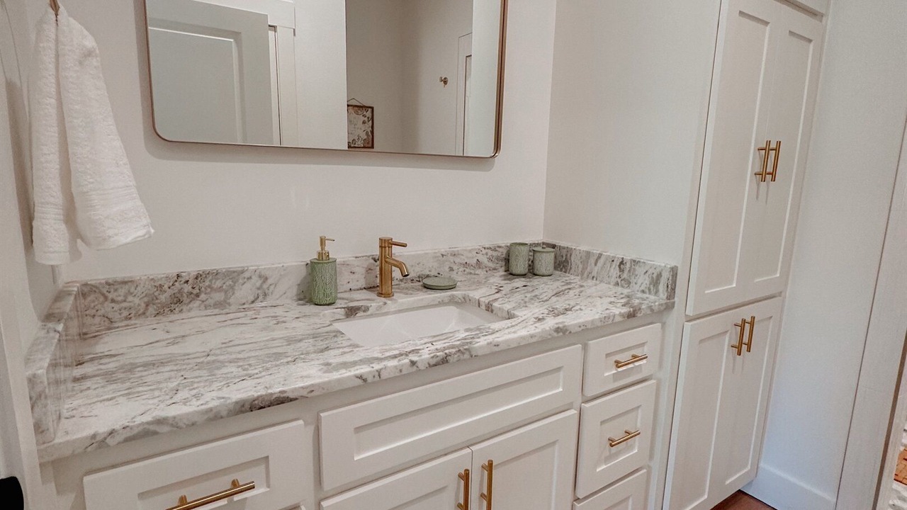 Photo of Bathroom in Karnack
