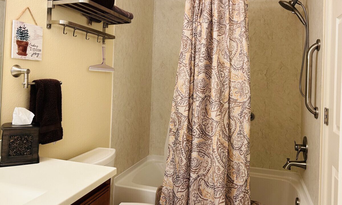 Photo of Bathroom in Southeast Boise