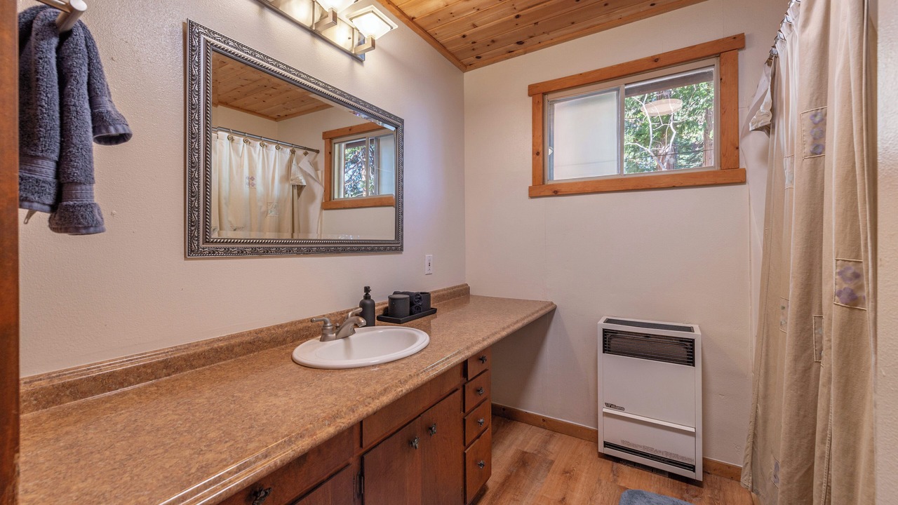 Photo of Bathroom in Tahoe City