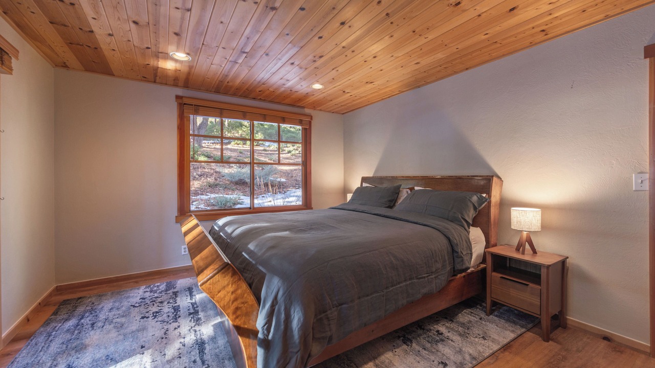 Photo of Bedroom in Tahoe City