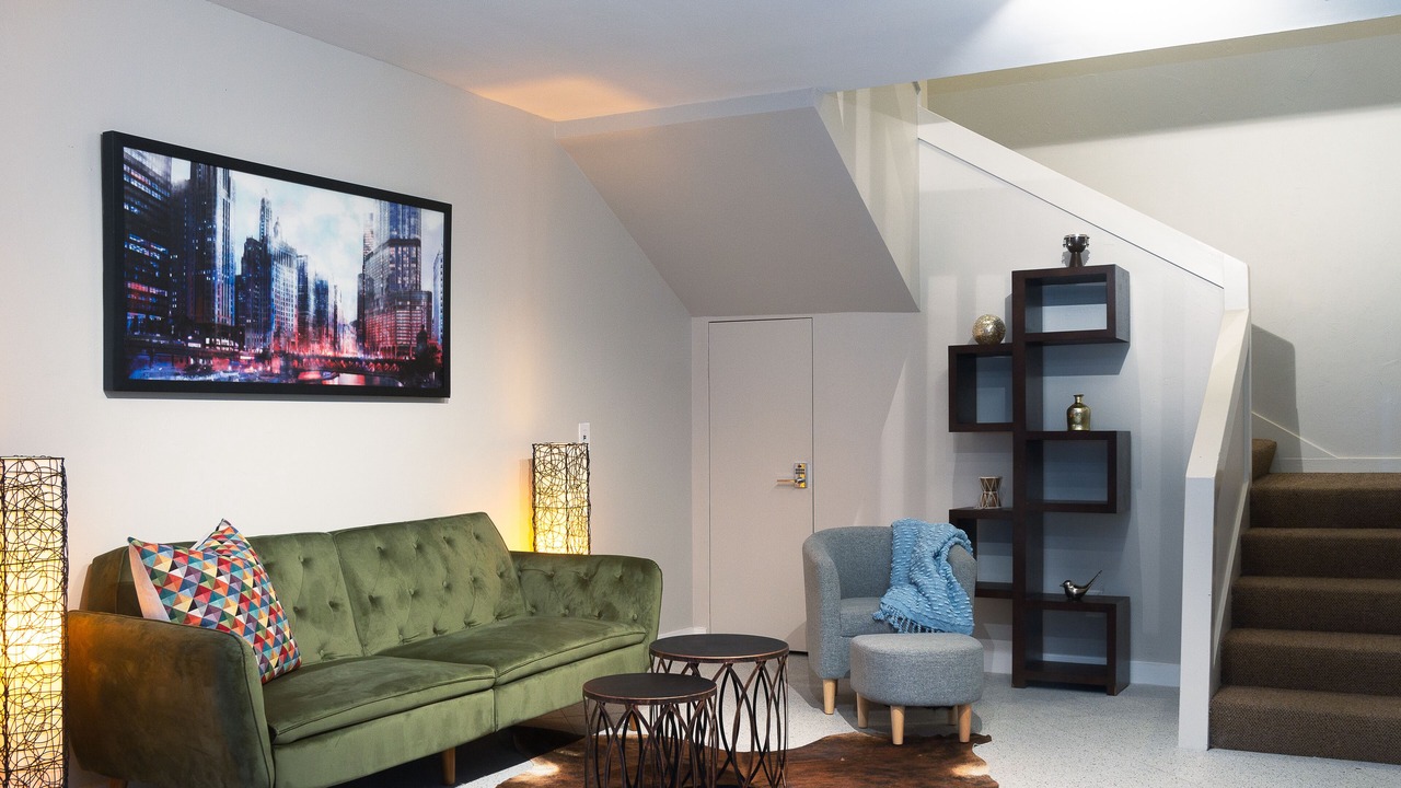 Photo of Livingroom in Greenway Plaza-Upper Kirby