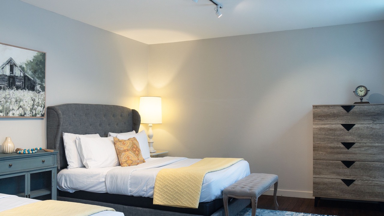 Photo of Bedroom in Greenway Plaza-Upper Kirby