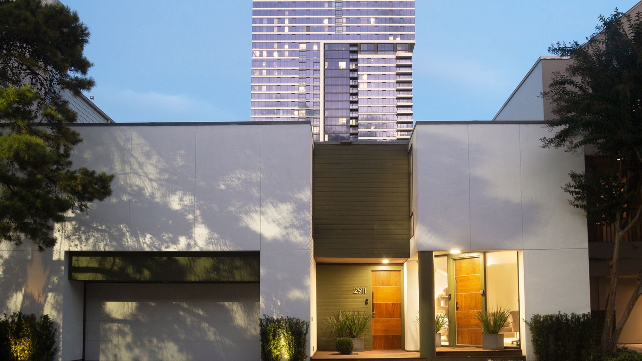 Photo of Outdoor in Greenway Plaza-Upper Kirby