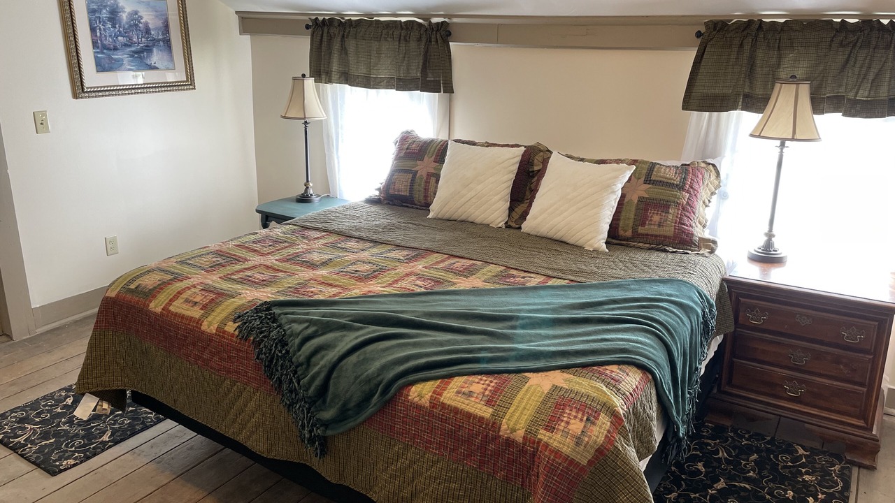 Photo of Bedroom in Mercer