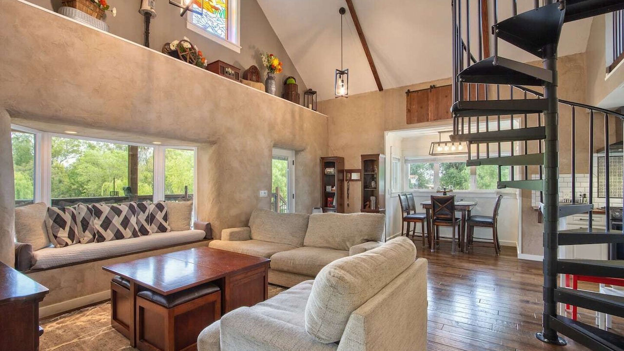 Photo of Livingroom in Fallbrook