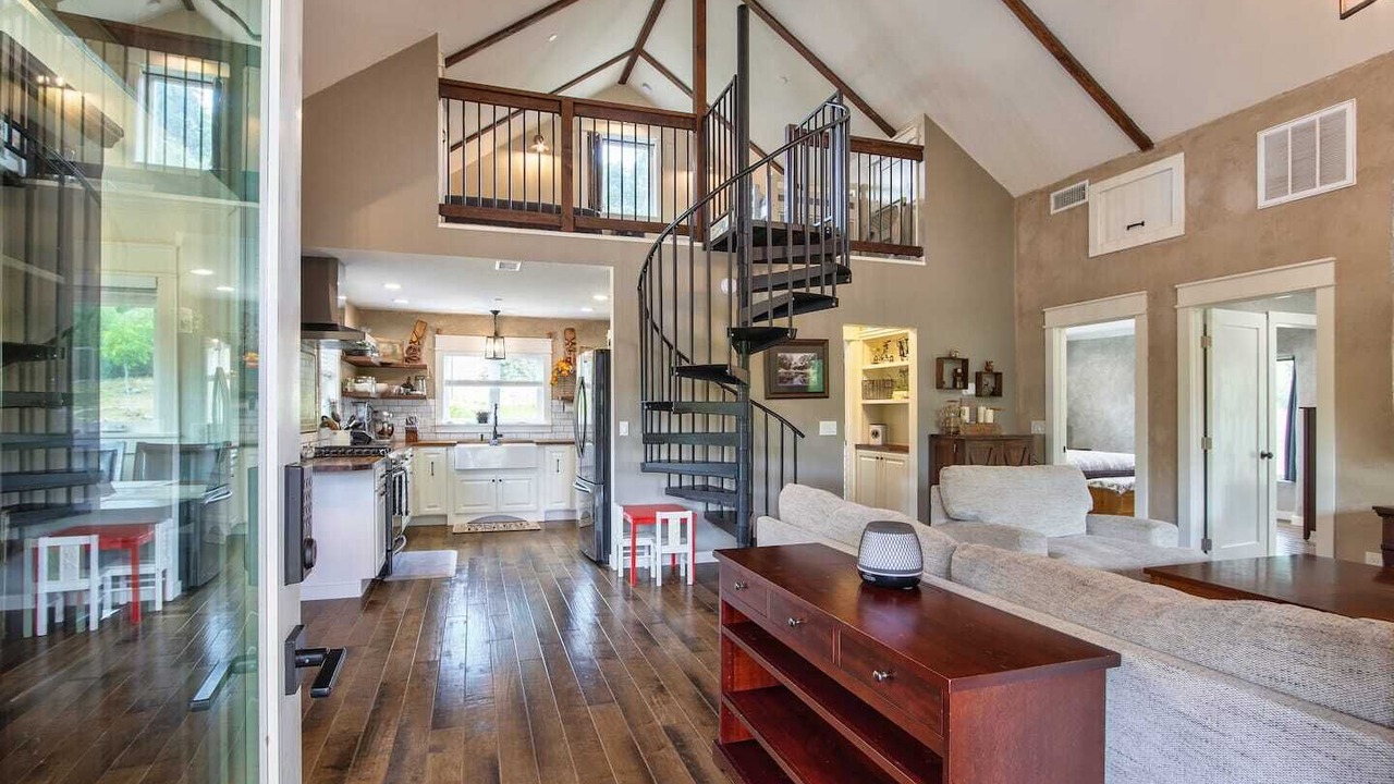 Photo of Livingroom in Fallbrook