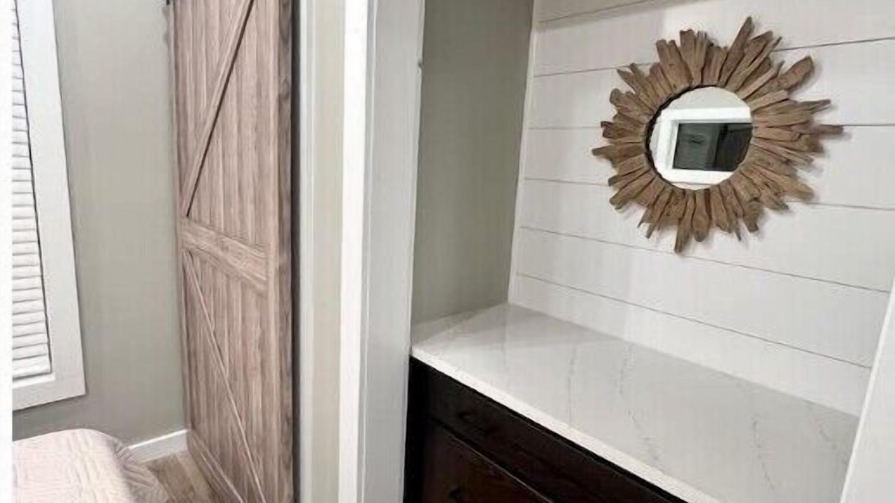Photo of Bedroom in Springville