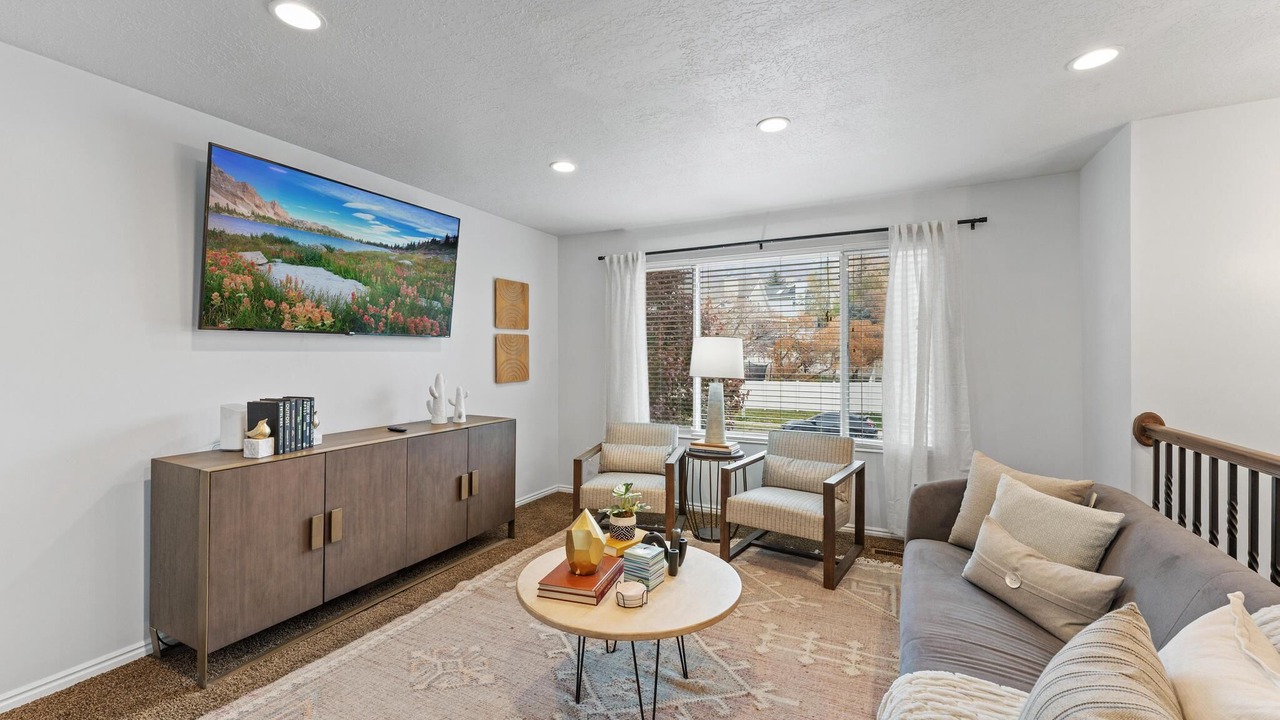 Photo of Livingroom in South Ogden