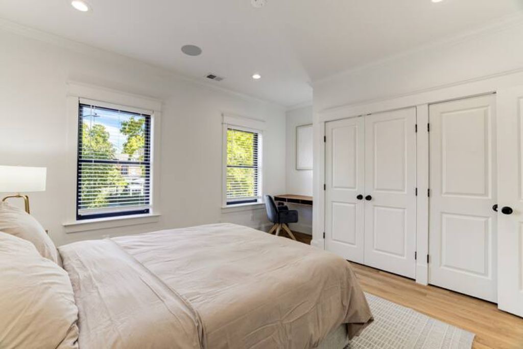 Photo of Bedroom in Old Town West