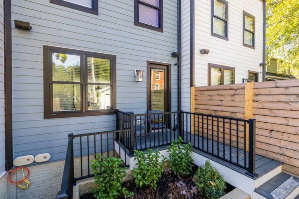 Photo of Patio Balcony in Old Town West
