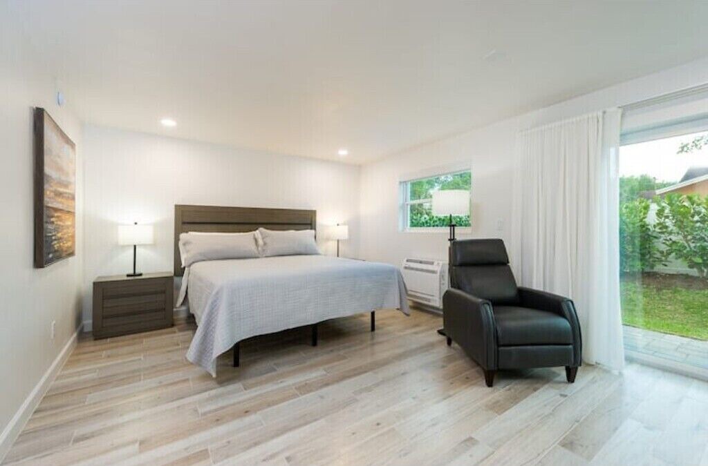 Photo of Bedroom in North Naples