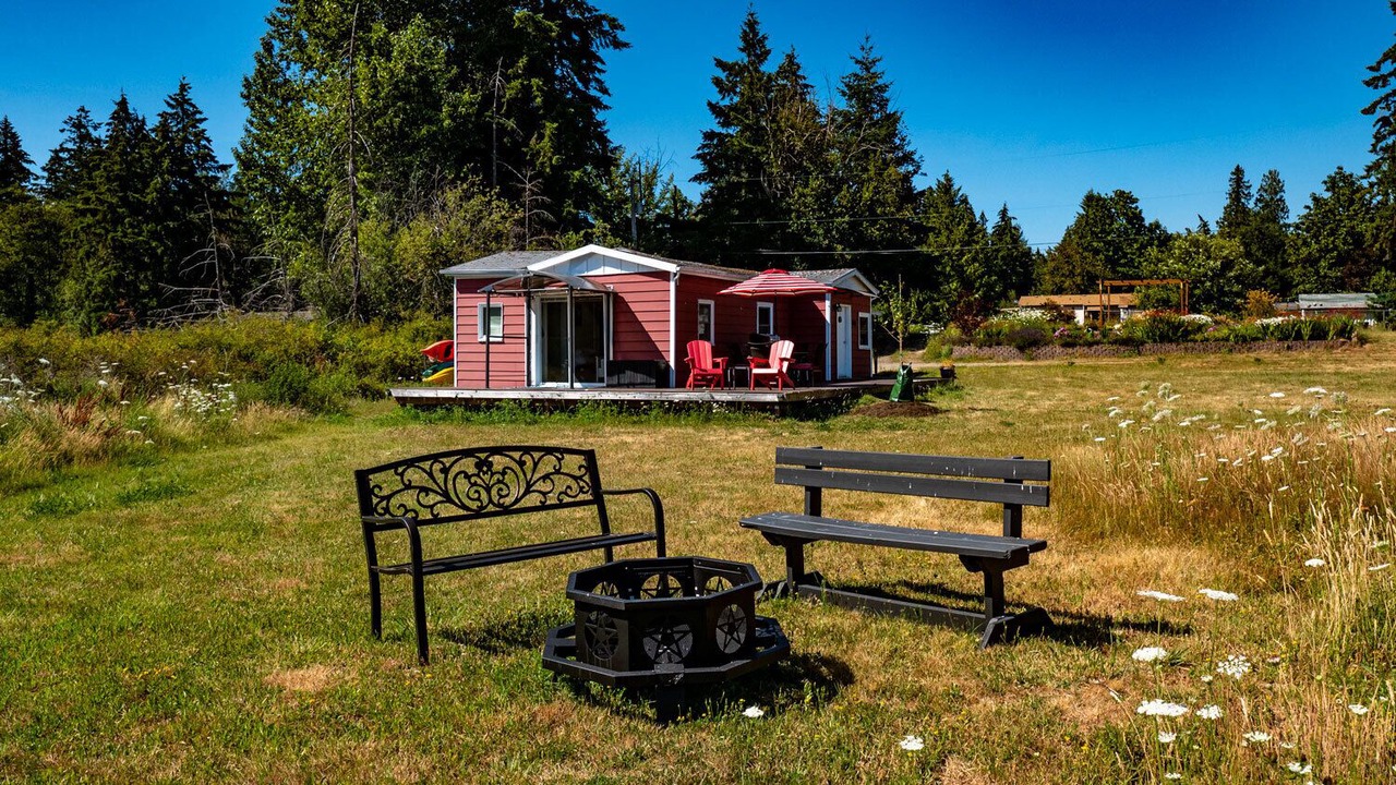 Photo of Others in Jackson Park Support Area