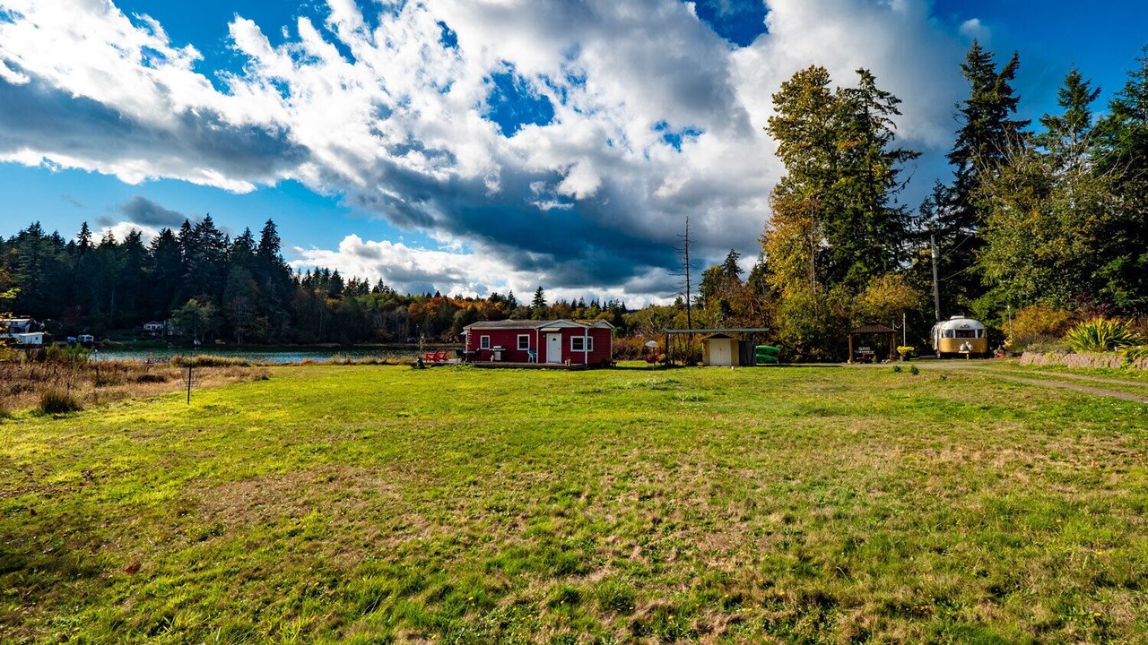 Photo of Others in Jackson Park Support Area