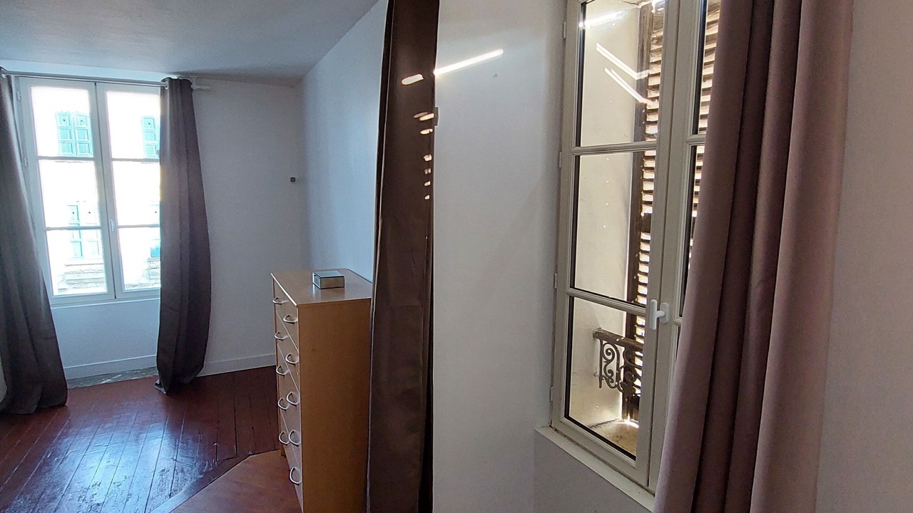 Photo of Bedroom in Pont-sur-Yonne