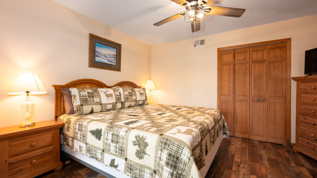 Photo of Bedroom in Murphy