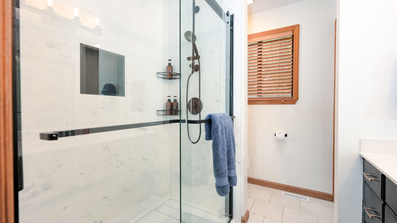 Photo of Bathroom in Murphy
