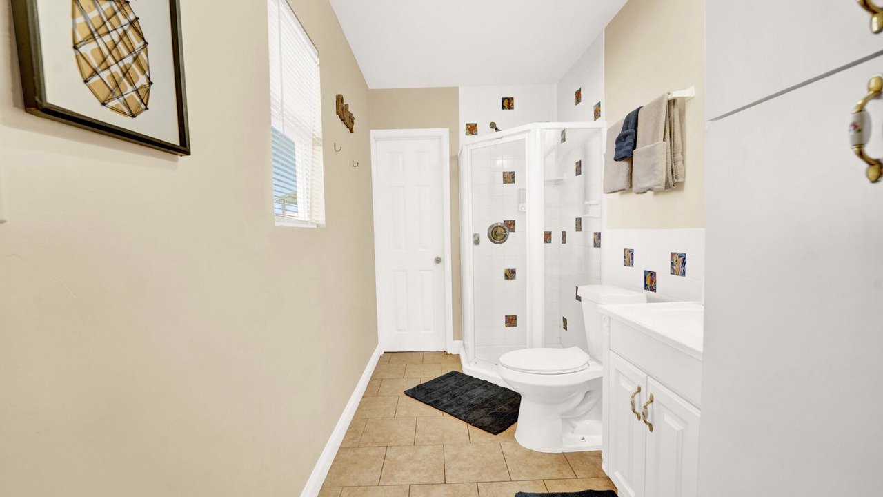 Photo of Bathroom in Lynn Haven