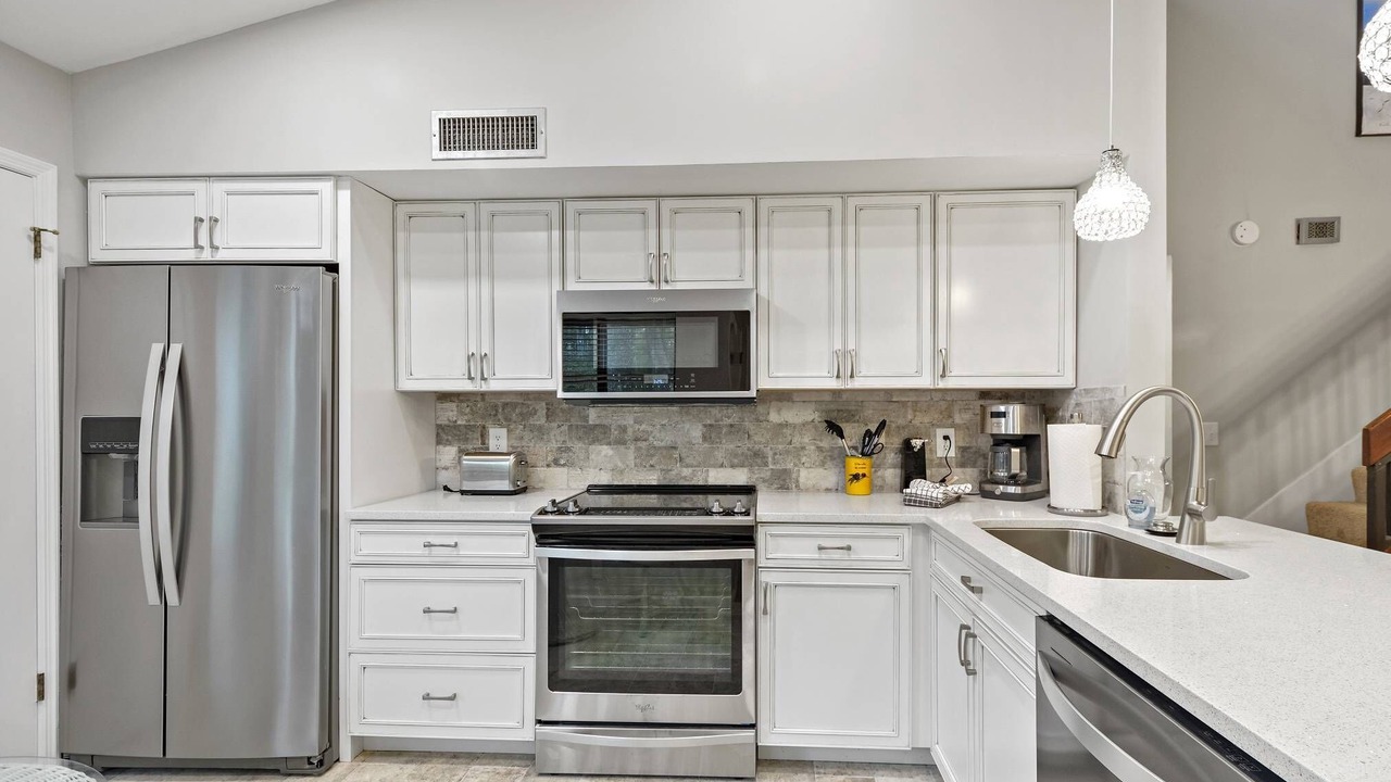 Photo of Kitchen in St. Simons Island
