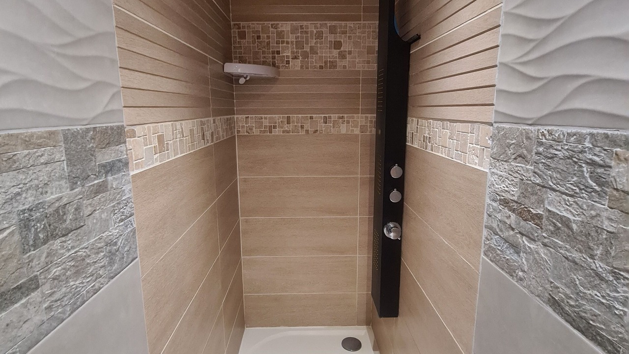 Photo of Bathroom in Etaples