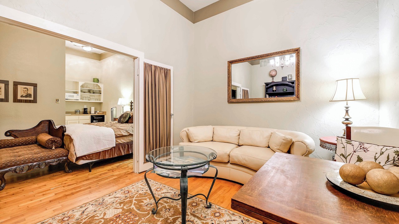 Photo of Livingroom in Decatur