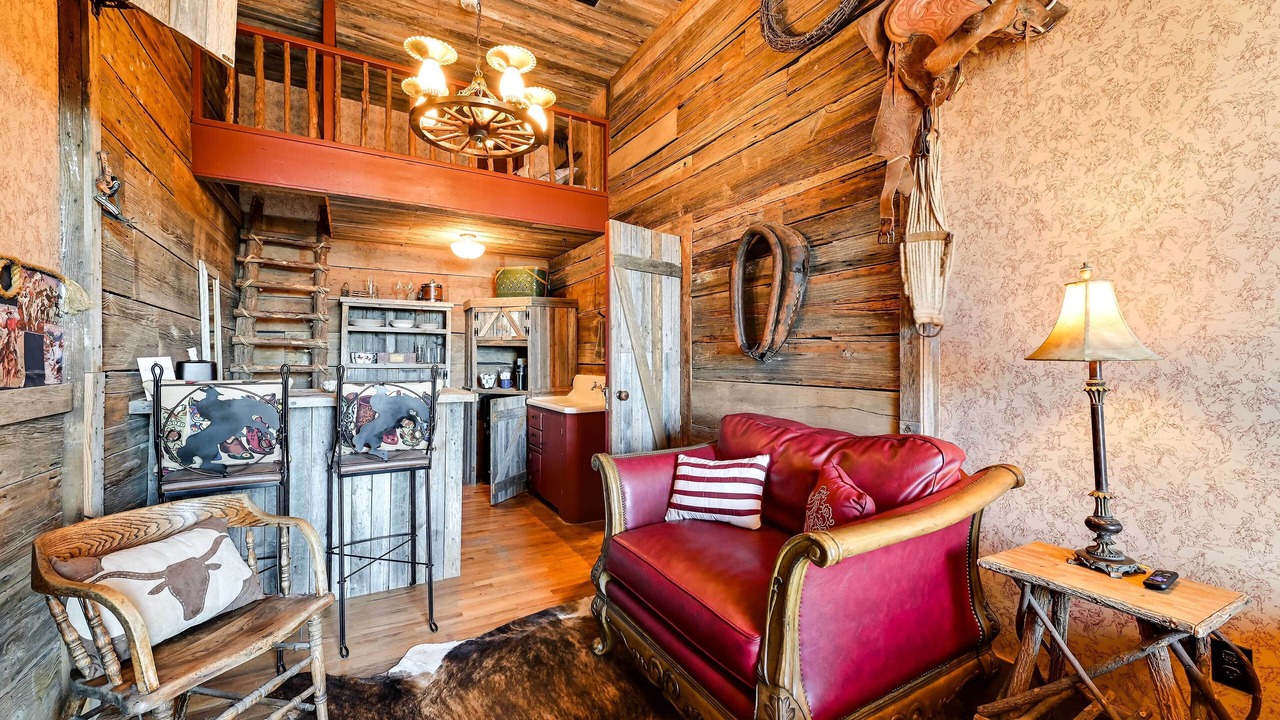 Photo of Livingroom in Decatur