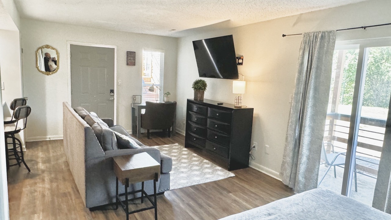 Photo of Livingroom in Huntsville
