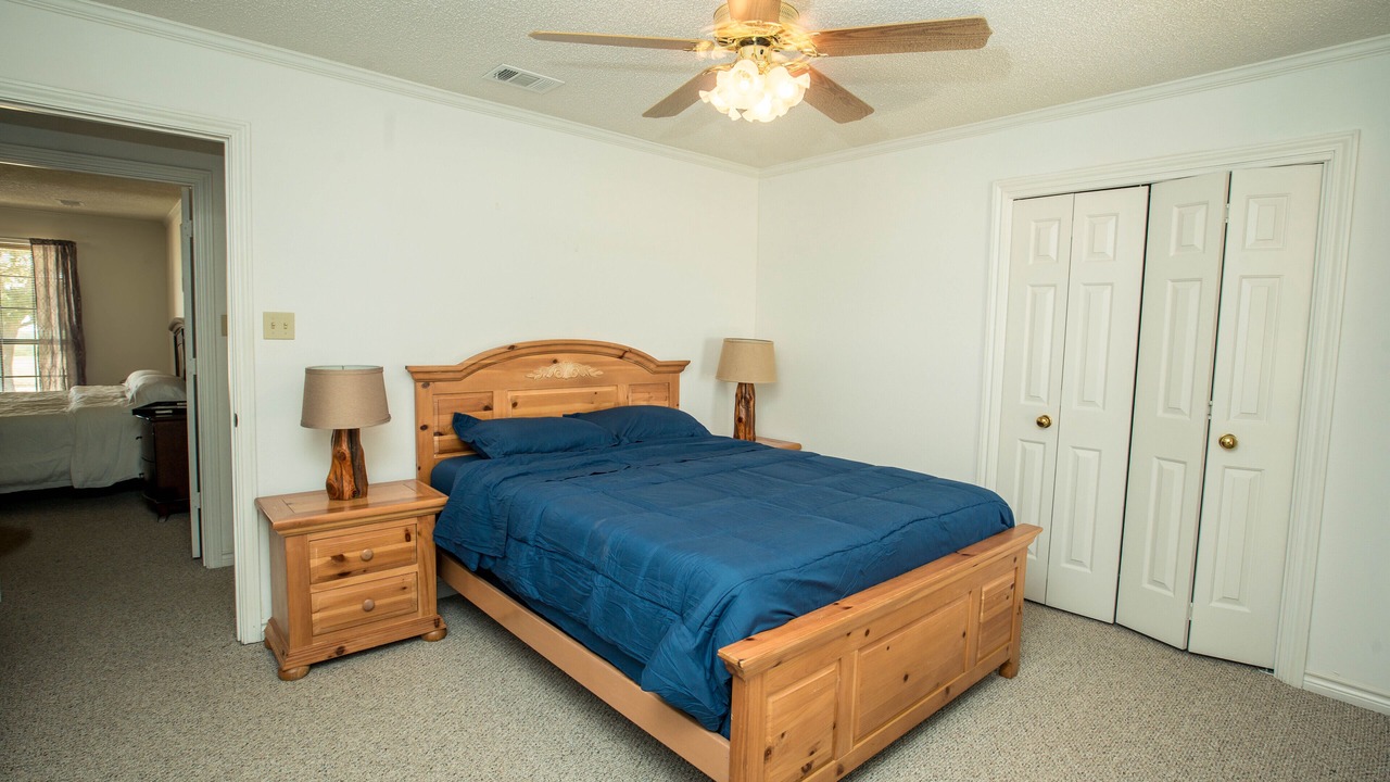 Photo of Bedroom in Sanger