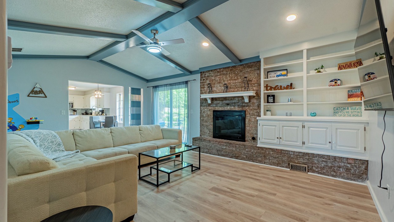 Photo of Livingroom in Oklahoma City