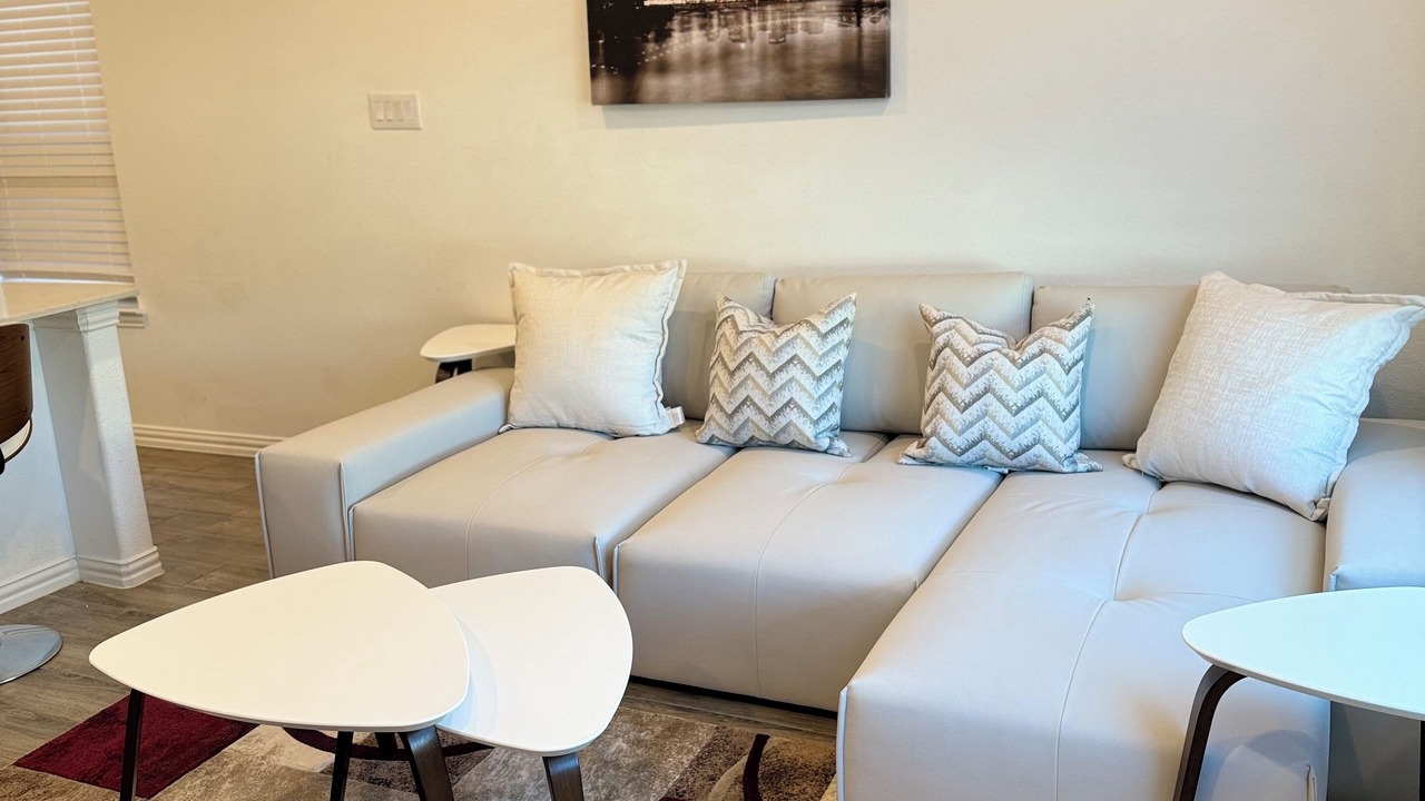 Photo of Livingroom in Princeton