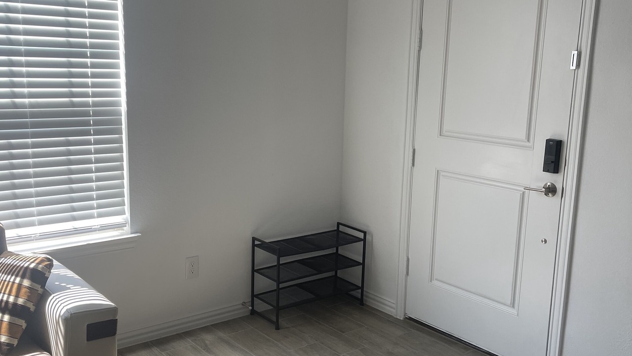 Photo of Livingroom in Princeton