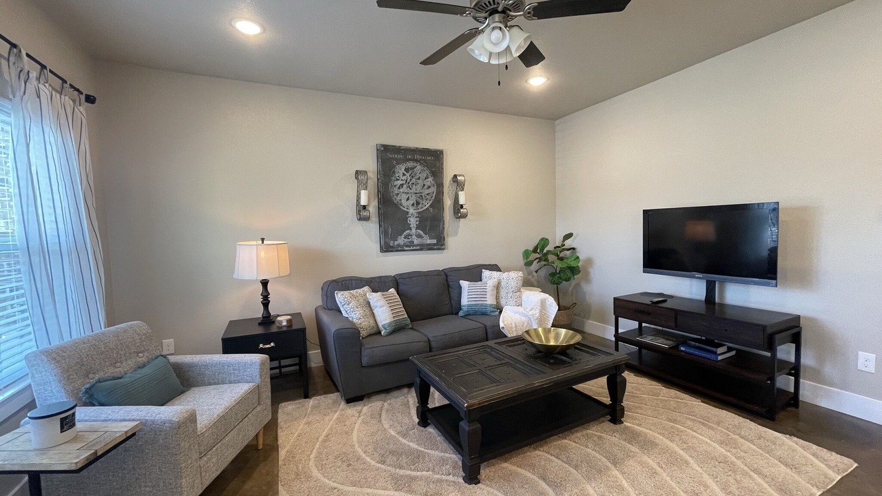Photo of Livingroom in Waco