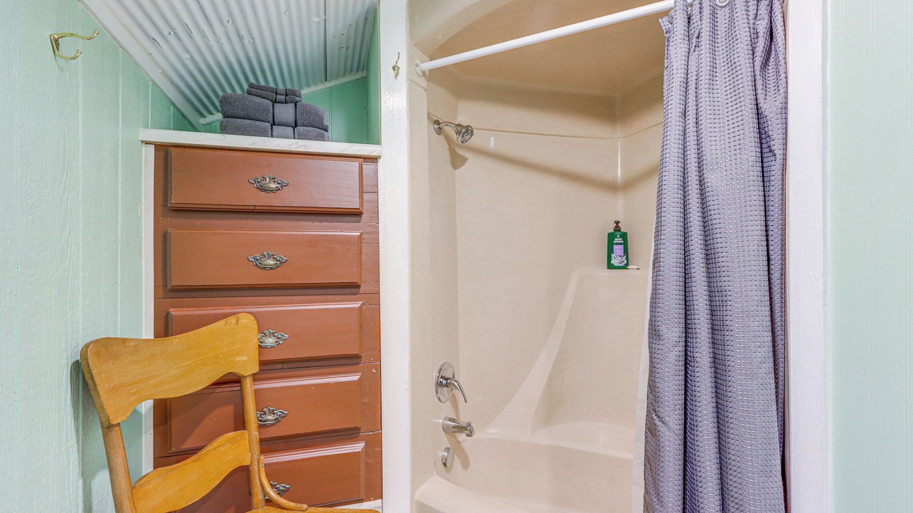 Photo of Bathroom in Elkins