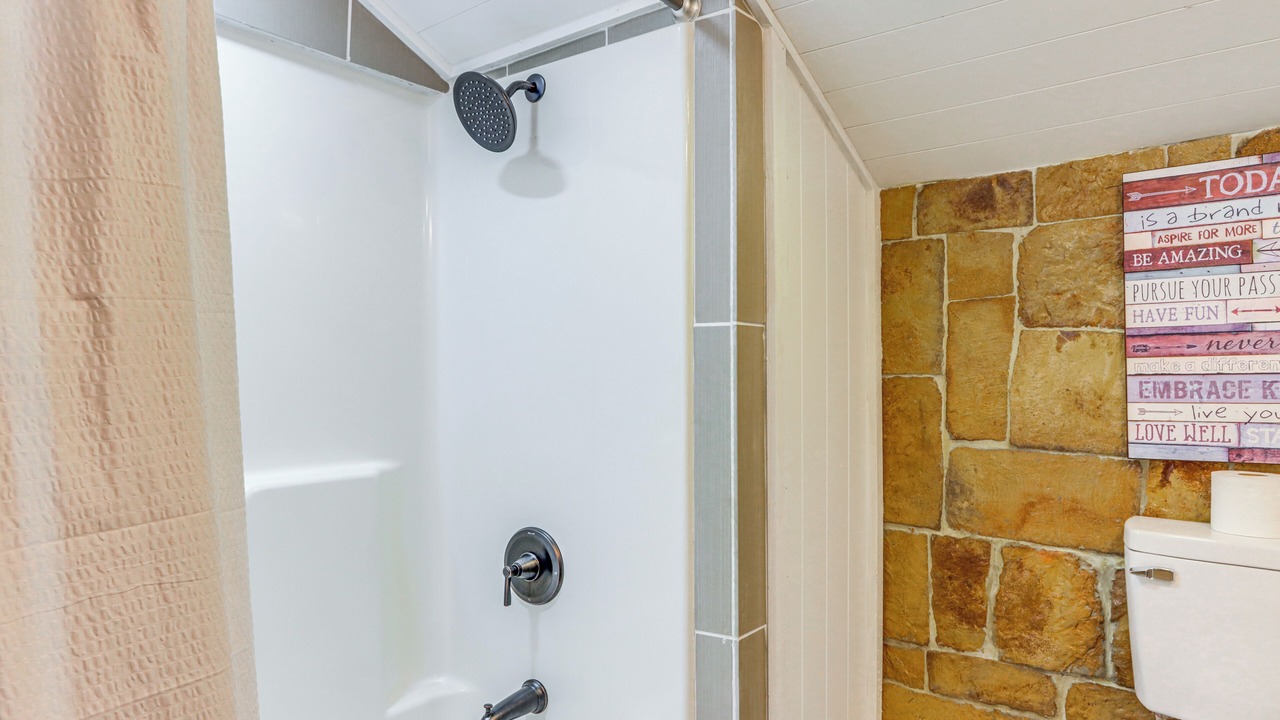Photo of Bathroom in Elkins