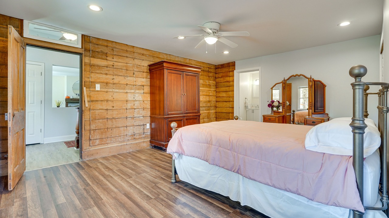 Photo of Bedroom in Jackson