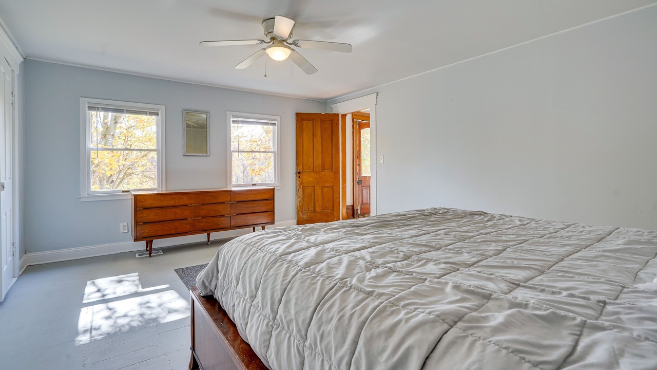 Photo of Bedroom in Jackson