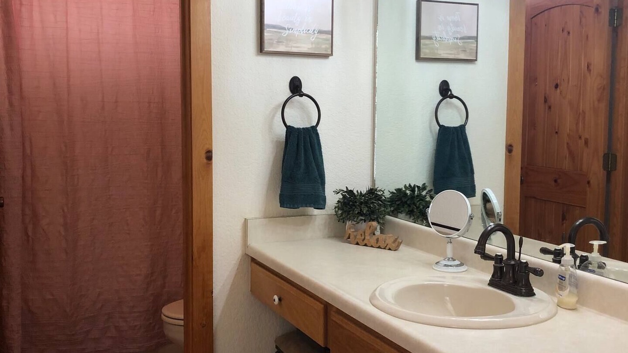 Photo of Bathroom in Harper