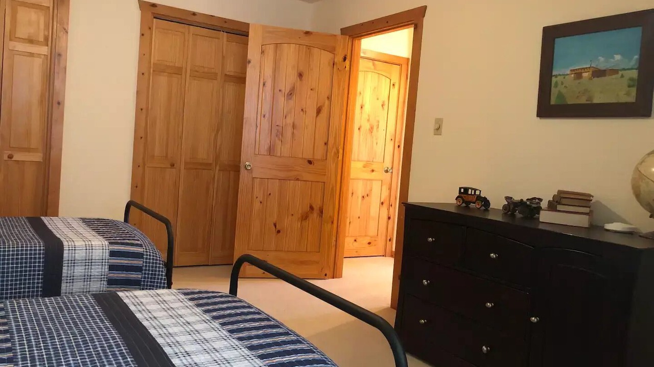 Photo of Bedroom in Harper