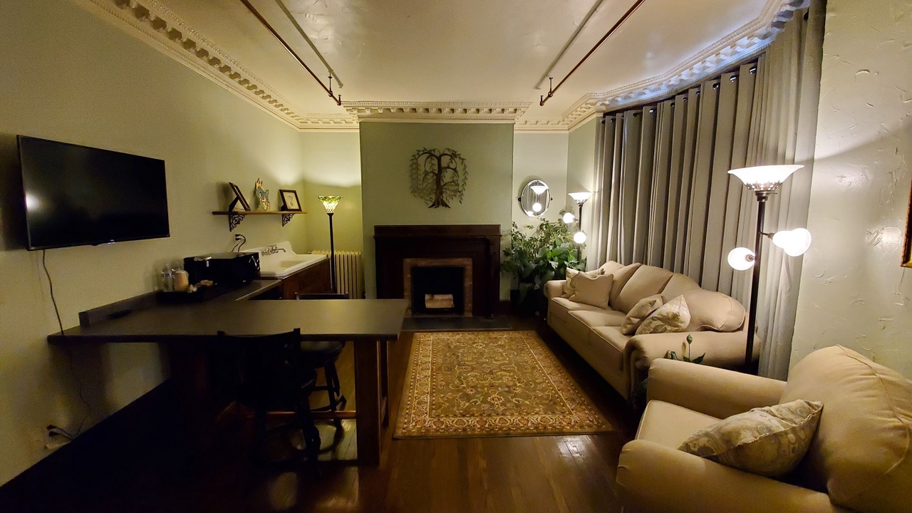 Photo of Livingroom in Laurium