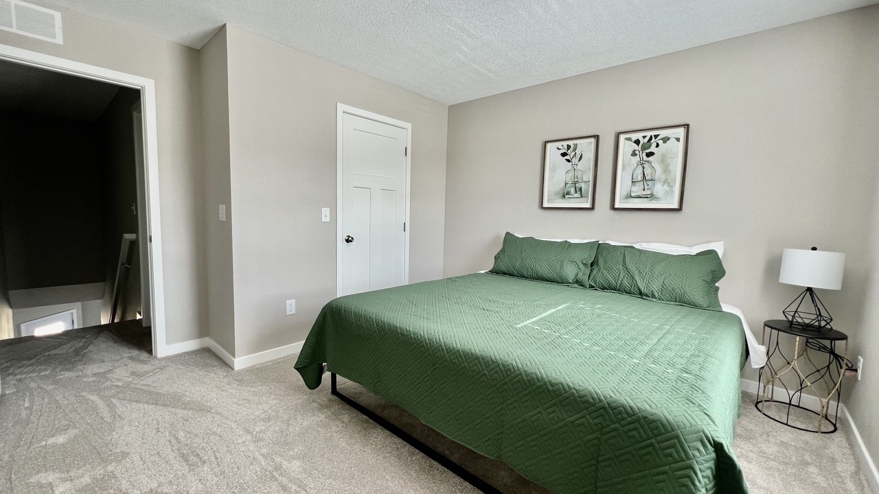 Photo of Bedroom in Cedar Falls