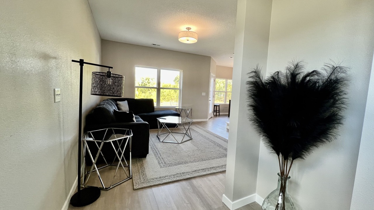 Photo of Livingroom in Cedar Falls