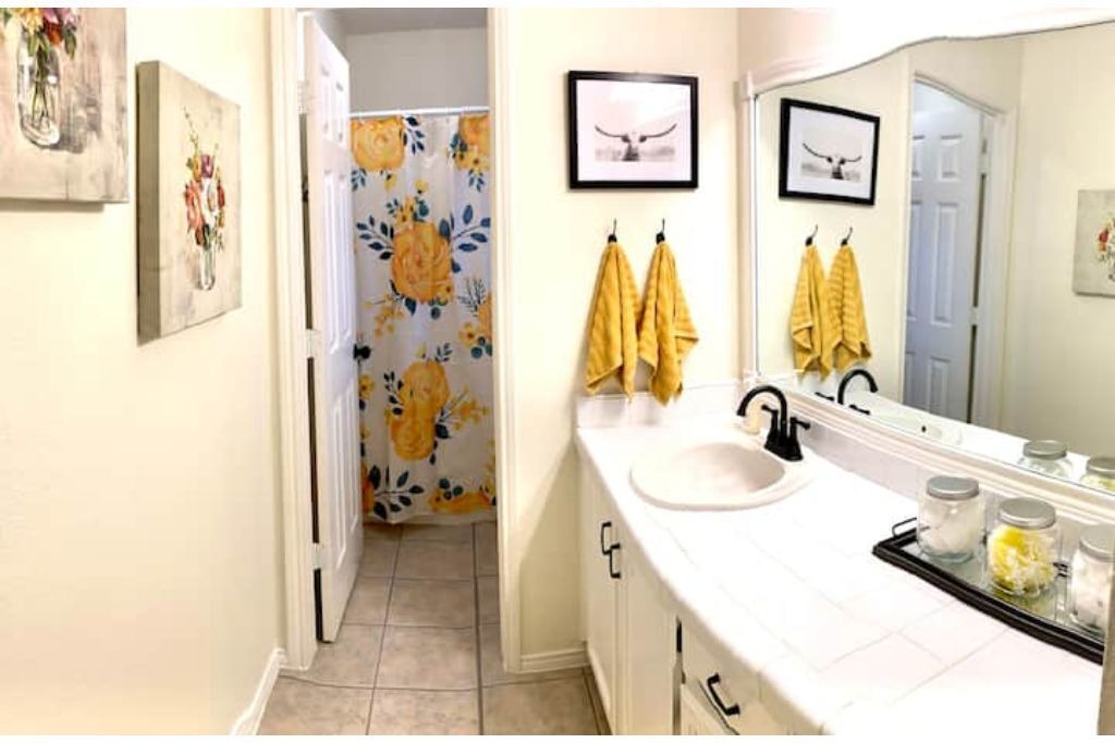 Photo of Bathroom in North Richland Hills