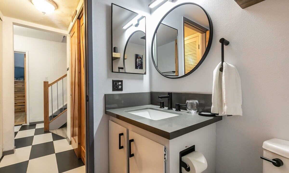 Photo of Bathroom in Carnelian Woods
